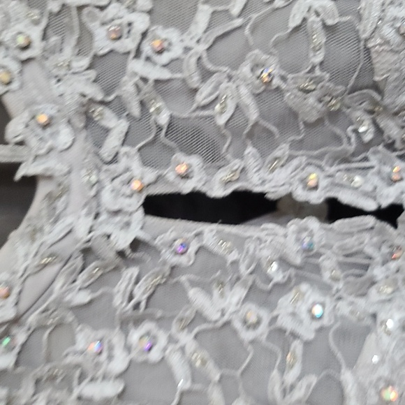 TLC Say Yes To The Prom Dress Juniors Gray Iridescent Stones Ruffly Layers Sz 7 - Picture 4 of 16